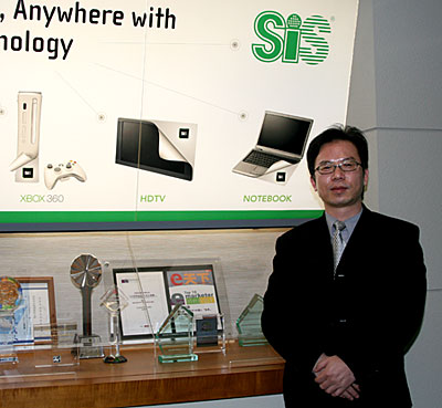 《圖三  矽統科技產品行銷處技術行銷部協理李志村表示，很多消費性電子都是與PC結合，或者是沿用PC平台的技術。 》