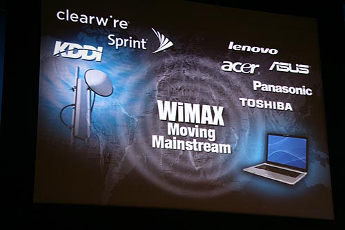 《图七 一手推动WiMAX产业成型的英特尔表示，WiMAX即将成为主流。》