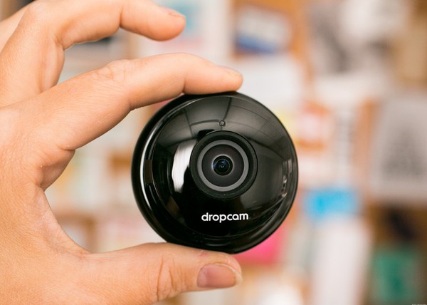圖三 : Dropcam是雲端與安全監控的典型整合案例，透過Dropcam的普及，安全監控打開了家庭應用市場大門。(Source: cnet )