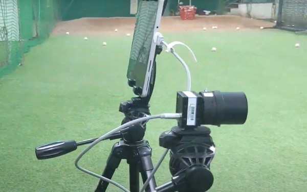 图2 : 自主训练系统使用TIS高速相机，安装过程简单，单人也可自主训练。 （source：动晰科技）