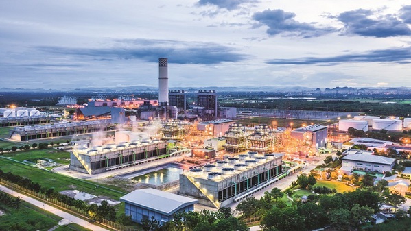 圖一 : 火力發電廠導入施耐德電機 EcoStruxure 三層架構，提升設備可視性、維護效率與供電韌性。