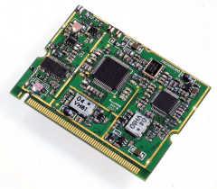 mini-PCI内建式高速无线网络卡(厂商提供)