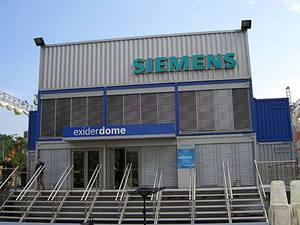 西門子自動化之城「exiderdome」是由50個貨櫃所組成，為三層樓高的移動式展示中心(source:HDC) BigPic:450x338
