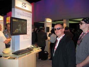 iZ3D公司於2008年消費性電子展CES中展示立體22吋螢幕（來源：廠商）
