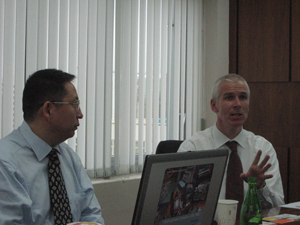 左起:西門子NX產品經理 蔡波與亞太區產品市場總監Dieter Klinke