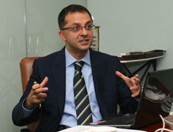 Lime Microsystems执行长Ebrahim Bushehri认为，2011年肯定将是Femtocell的起飞年。