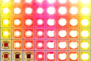 OSRAM推出Oslon SSL LED的照明輸出，改善熱穩定性，其中最顯著為波長660 nm之超紅光。