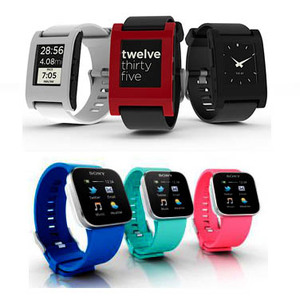 上列为Pebble智能手表，下列为Sony智能手表。 BigPic:376x371