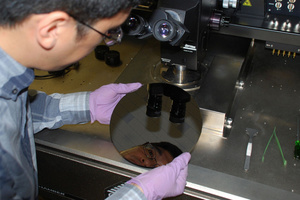 IBM实验室研发奈米碳管芯片的情境