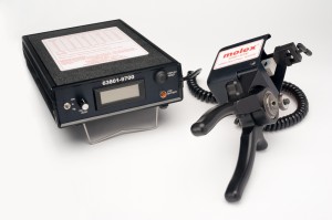 Molex推出更精確的掌上型電線鉚壓拉力測試儀。
