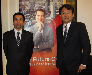 日立數據系統台灣區總經理宋政勛(右)、資深技術顧問梁萬宇(左)