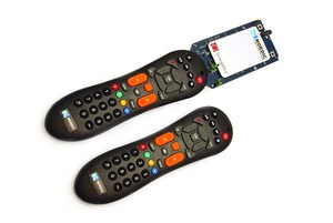 Nordic現已提供的nRFready Smart Remote 3是一款完整的硬體和軟體藍牙智慧參考設計，具有聲音輸入控制、39個可程式設計按鈕、6軸運動感測以及多點觸控板等功能。