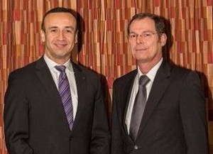 （左）浩亭北美公司總裁兼首席執行官Jon DeSouza；右為浩亭技術集團新技術業務高級副總裁Frank Brode 博士 。
