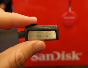 SanDisk推出第一代Ultra USB Type-C随身碟，适合全新的薄型行动装置。