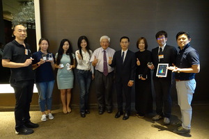 香港貿發局台灣總經理朱耀昌(右四)與即將前往香港參展的公協會和業者代表