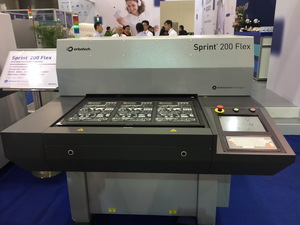 Sprint 200 Flex 是奧寶因應輕薄型軟板PCB的生產需求，而設計的首款PCB文字噴印機。