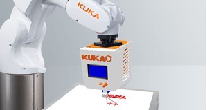安裝在KR AGILUS上的創新型3D列印頭是法國 KUKA專門為2017年度大學生獎而研發的。