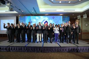 第五屆台北5G國際高峰會貴賓合影。