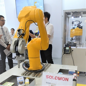 史陶比爾集團(Staubli)在今年台北自動化展南港一館L902，也引進兩款全新6軸/4軸工業機器人系列首度亮相。