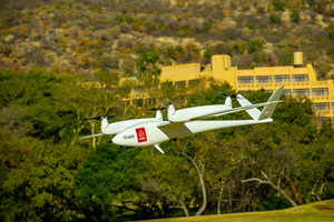 Tron F90+无人机机翼展开为3.5公尺，飞行速度达160公里/小时，飞行距离为100公里，可用於关键任务的後勤工作，例如紧急运送血液到偏远地区，以及采矿和农业等相关任务。
