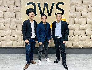 右起依序為論壇的講師：AWS資深數據分析專家Derek Huang、Mlytics Managing Partner Locarno Pan、KKLab商務拓展副理William Lee