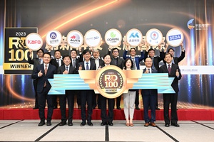 經濟部主辦R&D100記者會，宣示台灣今年共囊括12項創新科技數量，高居全球第二