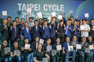2024年台北国际自行车展d&i awards创新设计奖所有得主合影