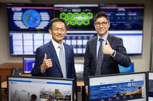 （左到右）凯基证券亚太区资讯长黄荣林，思科台湾总经理林岳田
