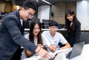 SAS 台灣推出「AI陪跑方案」,提供『陪跑式合作+成果承諾』的差異化服務,確保 AI 真正落地並創造商業價值