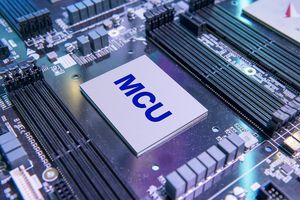 新唐科技攜手工研院推動「軟硬整合」的邊緣 AI解決方案，並真正落地於現場設備與商業流程。。