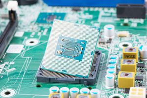 展望2026年，美系PCB業者產值有望再成長一成，突破44億美元大關。台廠也受惠於最新「台美關稅協議」，與日本處於同一起跑線。