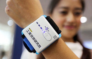 Figure 4 :   ITRI's NPNS wearable sensors work anytime and anywhere