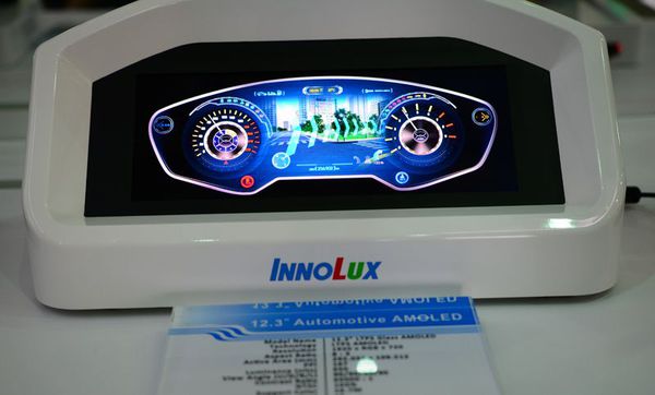 Figure 3: At the Touch Taiwan 2016, InnoLux showcased a 12.3-inch high-brightness automotive panel.