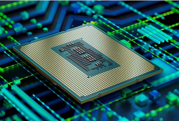 图二 : 英特尔首度在PC X86架构处理器上推出具有大小核心的异质架构处理器。 （source：Intel)