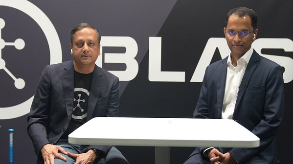圖三 : Blast Motion高級工程副總裁Bhaskar Bose(左)。（source：SiliconANGEL）