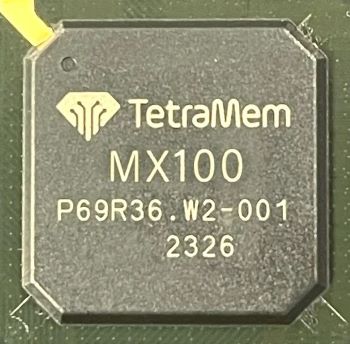 图四 : TetraMem采RISC-V的核心，推出一种CIM技术的AI加速晶片。