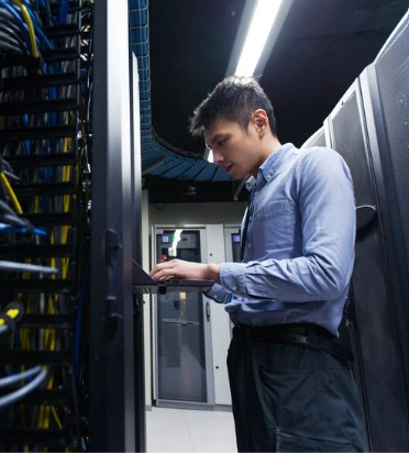 圖二 : 從技術成熟度與產業生態來看，CPO與LPO是不同應用場景的互補。