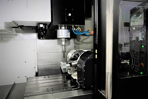 圖五 : 台灣瀧澤在今年TMTS以「整體加工解決方案提供者」的新姿態亮相