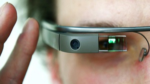 Google Glass炒熱智慧眼鏡話題，但Gartner認為主要市場不在消費者端（圖：Google Glass）