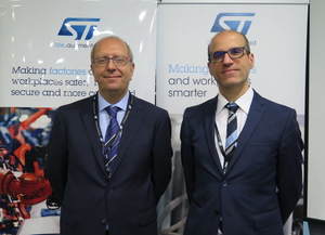 意法半导体智慧工业与工厂自动化技术行销工程师Natale Testa(左)、工业产品技术行销工程师Michelangelo Marchese