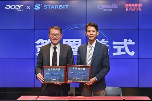 圖左為Acer Gadget倚天酷碁總經理鍾逸鈞攜手STARBIT思偉達執行長鄧萬偉簽署合作意向書，共同打造全新元宇宙世界Jcard 2.0。