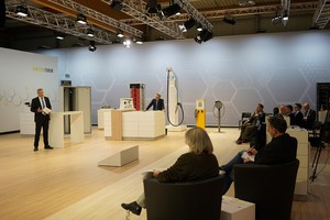 浩亭技术集团再次在汉诺威工业博览会之前举办新闻发布会，重点展示最新产品和解决方案的具体应用示例。