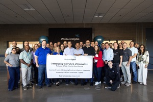 Western Digital 系統整合與測試實驗室正式啟用