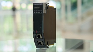 洛克威爾自動化最新控制器 ControlLogix 5590以「高效能 × 整合安全 × 資安防護」三大特性,為核心實現軟體無縫整合與多領域控制技術。