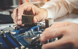 经济部产业技术司近日核定通过「IC设计攻顶补助计画」，支持台湾IC设计业者，投入具国际领先地位的晶片及系统研发