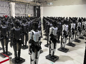 估計2026下半年全球人型機器人產業將進入商業化的關鍵期。